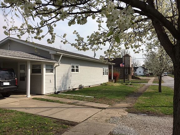 2nd image of 111 W Saint Louis St