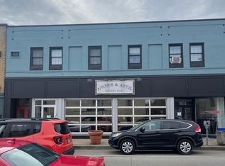 1032 5th Ave #2, Coraopolis, PA 15108