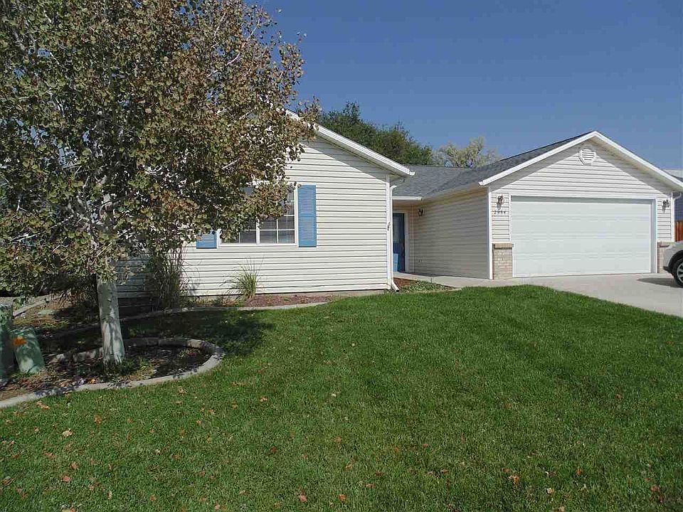1st image of 2994 Summerbrook Dr