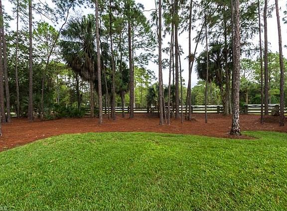 5th image of 6200 Shady Oaks Ln