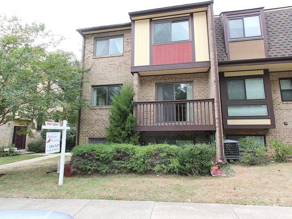 1st image of 6846 Deer Run Dr