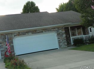 201 Cheyenne Dr, Wapakoneta, OH 45895