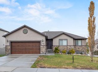 272 W Kestrel Dr, Saratoga Springs, UT 84045