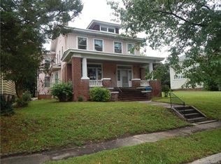 2806 Dupont Cir, Richmond, VA 23222