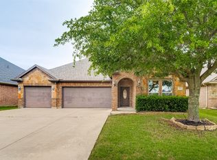 308 Pecos Dr, Burleson, TX 76028