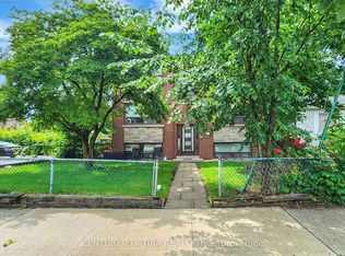 11 Evans Ave #6, Toronto, ON M8Z 1H4