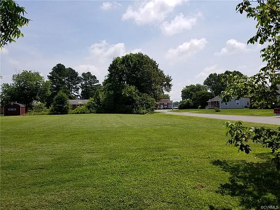 5th image of 5201 Randall Ave