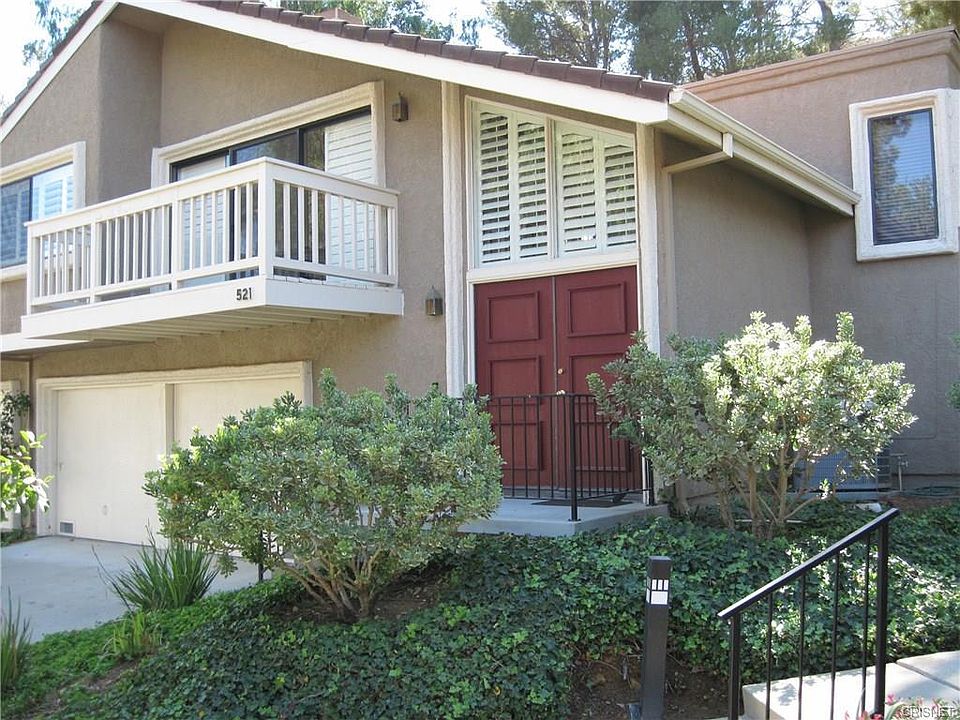 1st image of 521 El Azul Cir