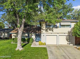 694 Marracco Dr, Sparks, NV 89434