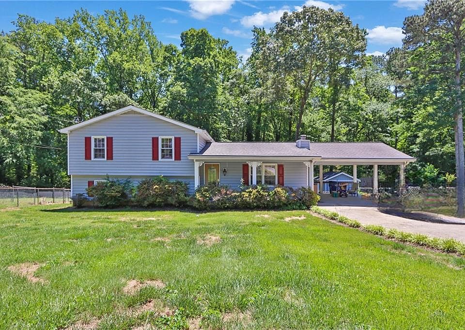1st image of 1440 Beechwood Cir