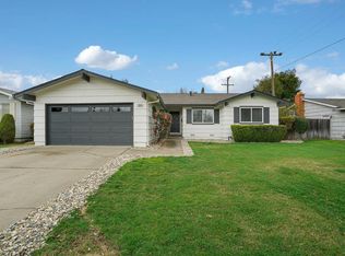 2904 Notre Dame Dr, Sacramento, CA