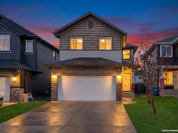 34 E Saddlecrest Cres NE, Calgary, AB T3J 0C6