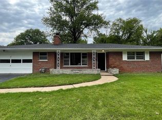 5 Dale Crest Mnr, Swansea, IL 62226