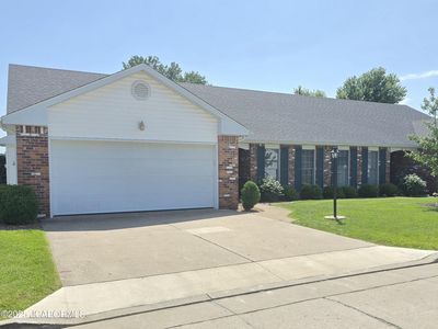 4036 Cambridge Cir, Jefferson City, MO, 65109