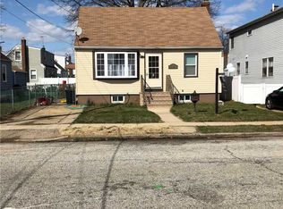 1654 Estelle Ave, Elmont, NY 11003