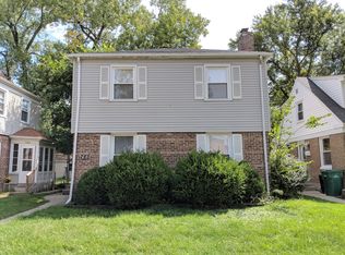 765 Norfolk Ave, Westchester, IL 60154