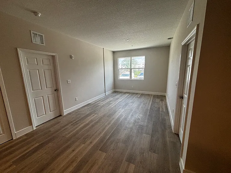 4424 S Texas Ave #108 — Photo 31