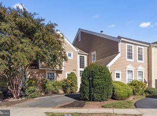 21102 Crocus Ter, Ashburn, VA 20147