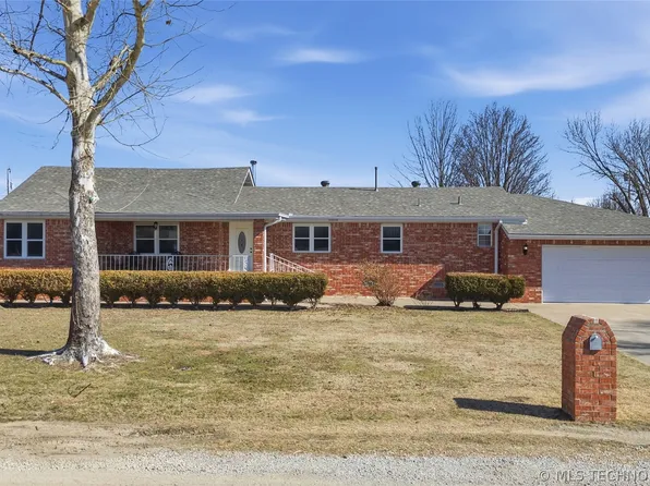 14860 N 253rd Rd, Okmulgee, OK 74447