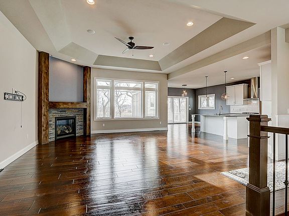 5th image of 1634 Bellewood Dr