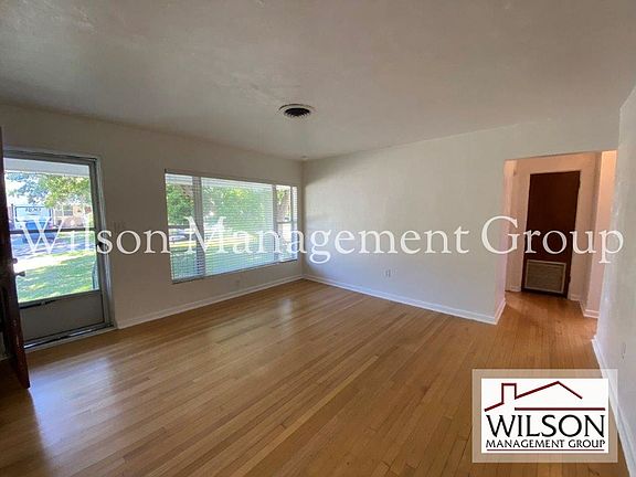 3rd image of 743 Carew Ave