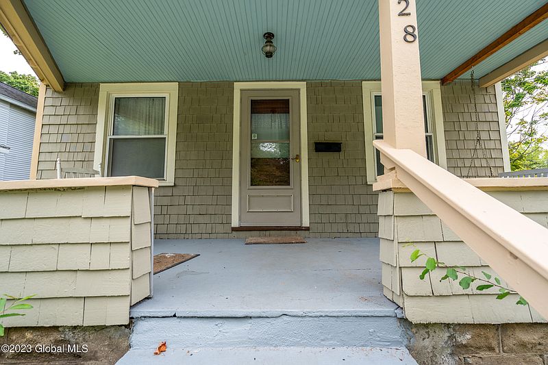 5th image of 28 Rowland Street