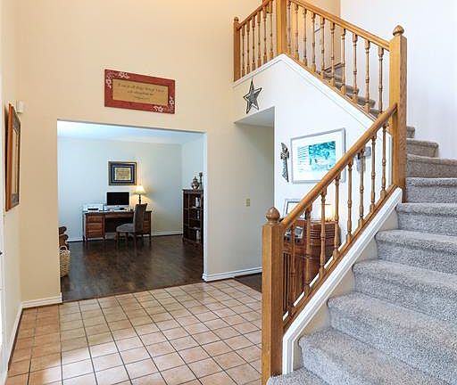 5th image of 2909 Clearwater Dr