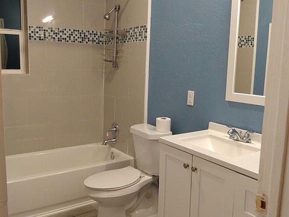 4th image of 2510 S Marsalis Ave