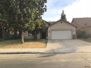 3001 Eagle Valley Pl, Bakersfield, CA 93313