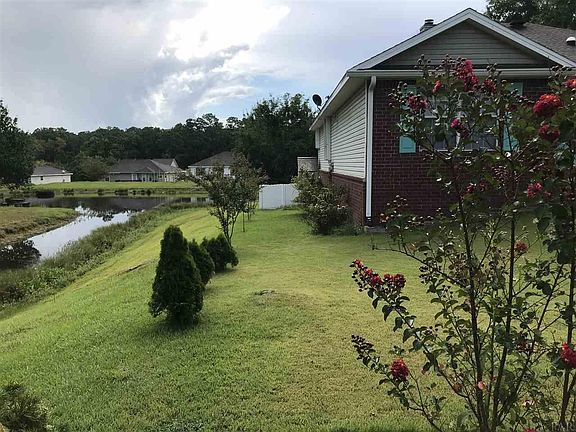 2nd image of 9810 Knollview Dr