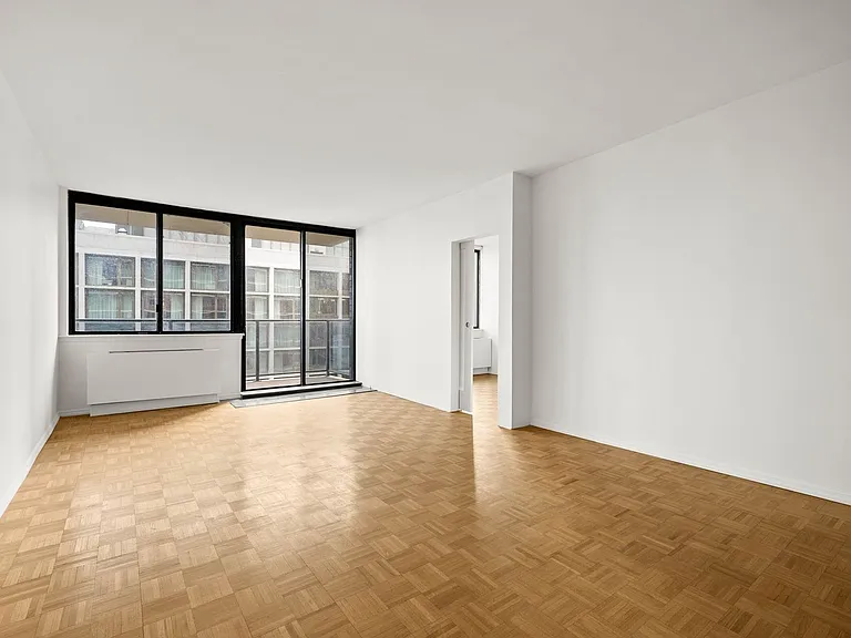 245 E 93rd St #24J — Photo 1