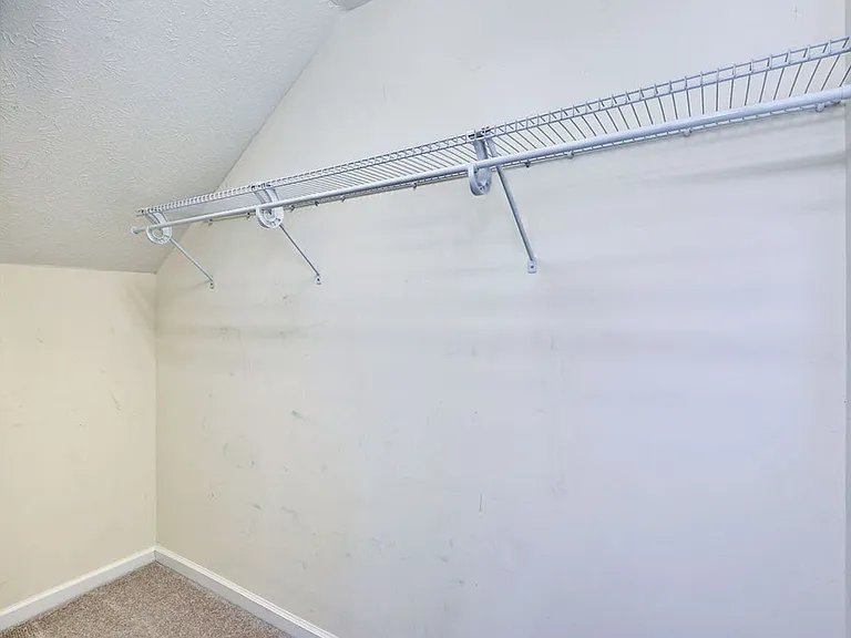 4688 Yeardley Loop — Photo 37