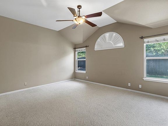 5th image of 1201 Springbrook Rd