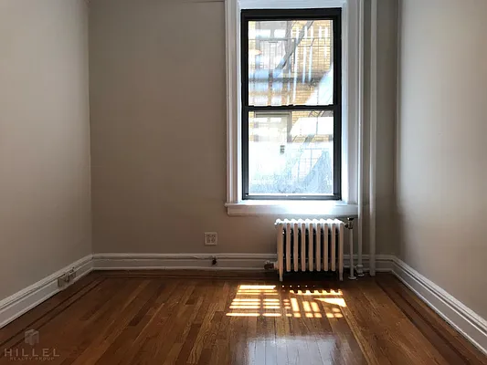 Rented by Hillel Realty Group | media 43