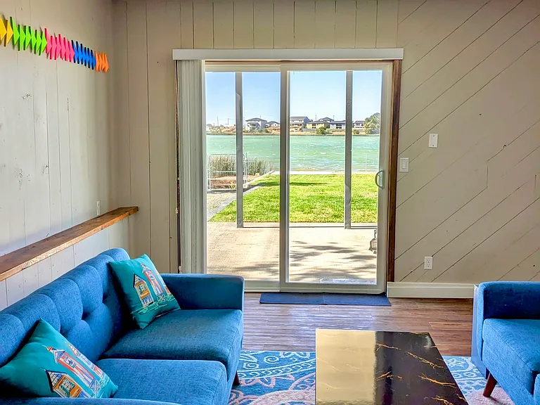 1510 S Lakeway Dr — Photo 31