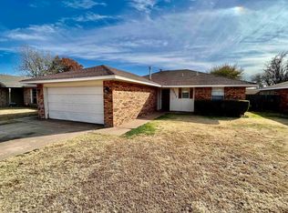 5617 Cedar Ridge Dr, Enid, OK 73703