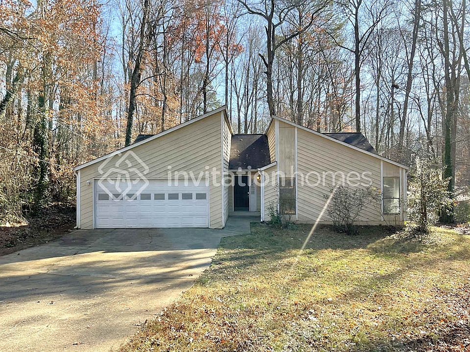 1st image of 504 Brolley Pl