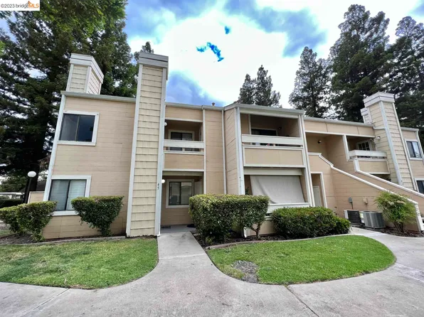 1613 Pyrenees Ave APT 45, Stockton, CA 95210