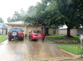 8715 Kirkmont Dr, Houston, TX 77089