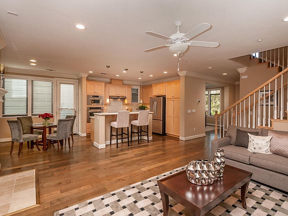 5th image of 414 Spruce Ln