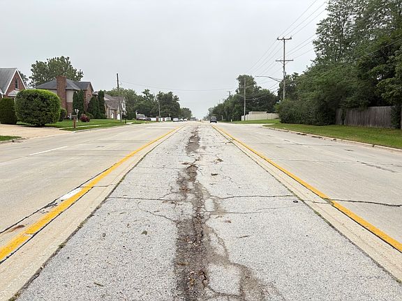 5th image of 18424 Kedzie Ave