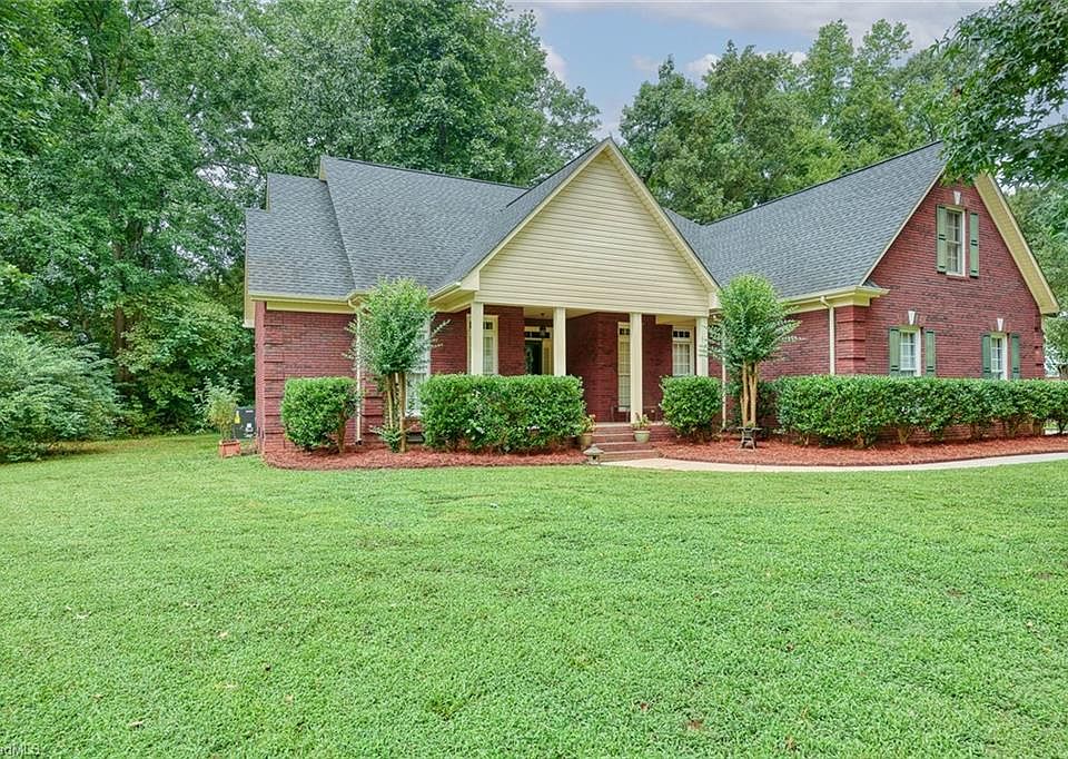 1st image of 3727 Ayrshire Ct