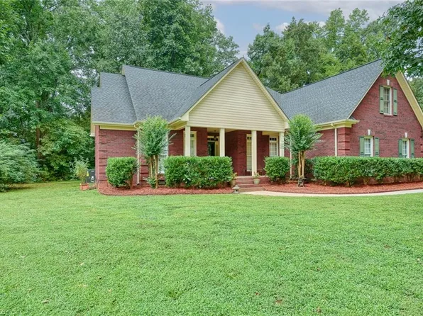 3727 Ayrshire Ct, Harrisburg, NC 28075