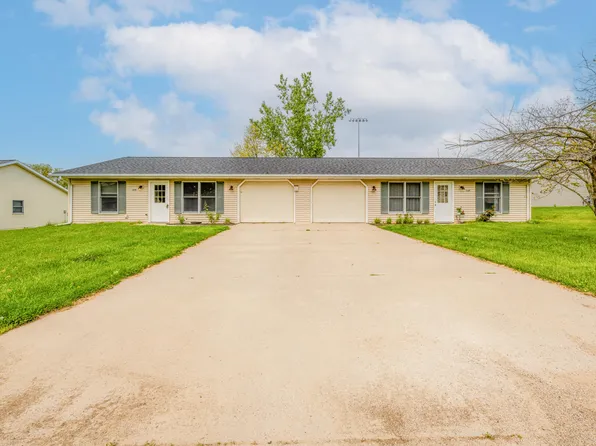 6145 Aubill Dr, Eau Claire, MI 49111