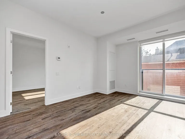 280 Crichton St #108 — Photo 12