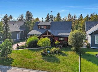 460 E Summer Cres, Ponoka County, AB T0C 2J0