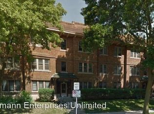 2856 N Bartlett Ave #4, Milwaukee, WI 53211