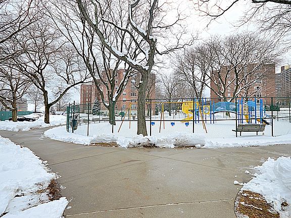 3rd image of 21110 18th Ave APT 6C