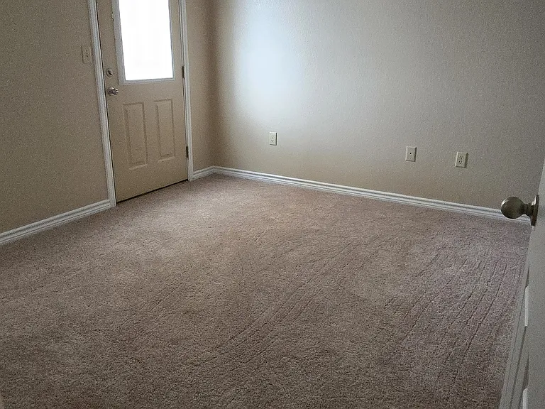313 Ama Caro Dr #C — Photo 14