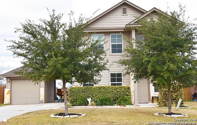 1st image of 531 Magnolia Wind